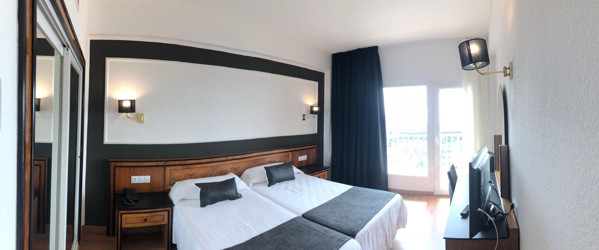 Ohtels Gran Hotel Almería Exterior photo