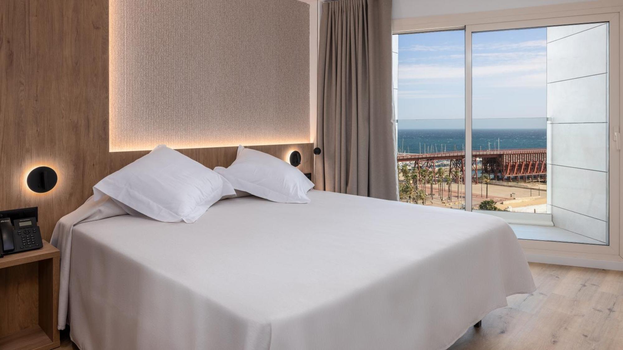 Ohtels Gran Hotel Almería Exterior photo