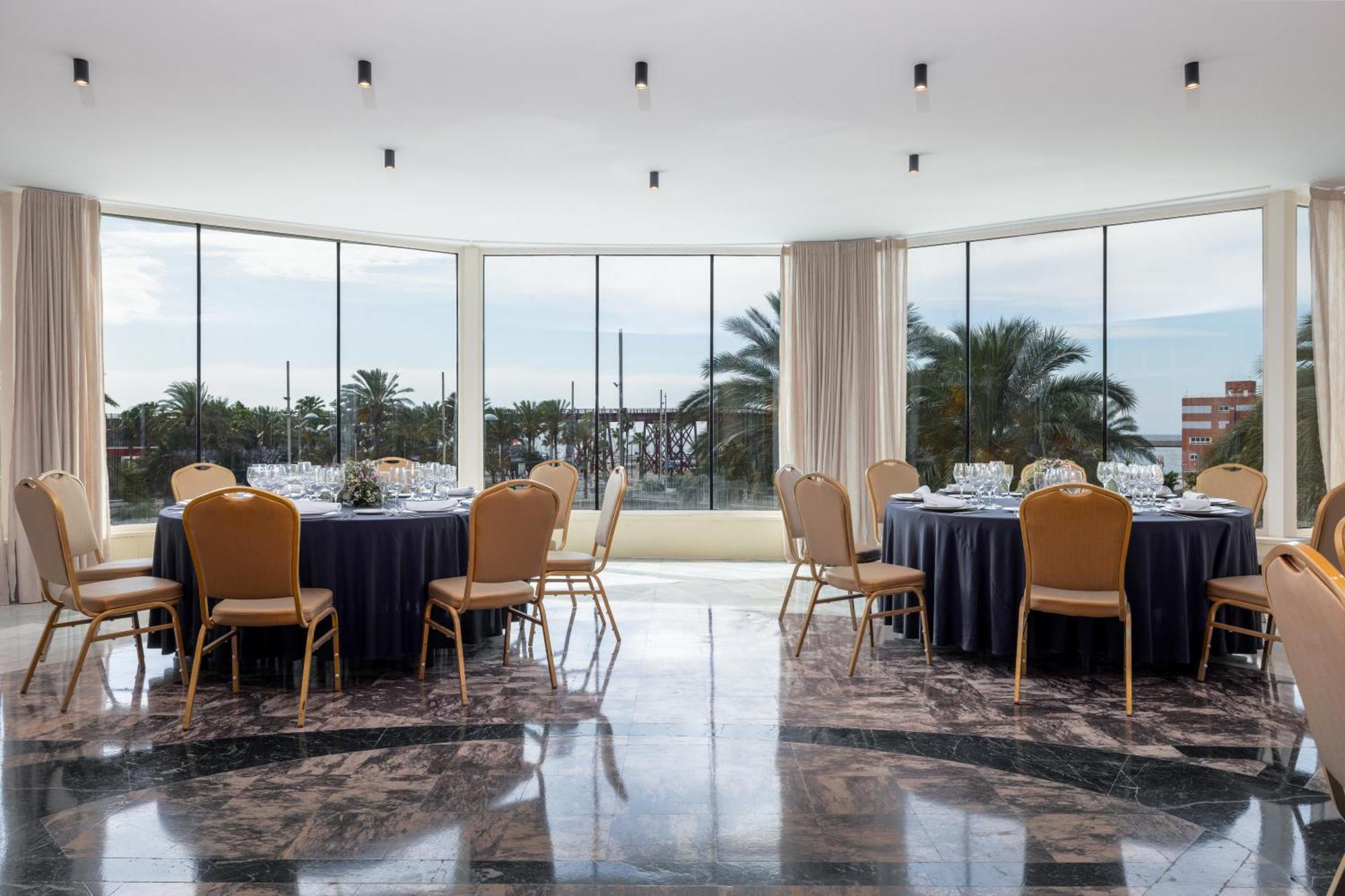 Ohtels Gran Hotel Almería Exterior photo