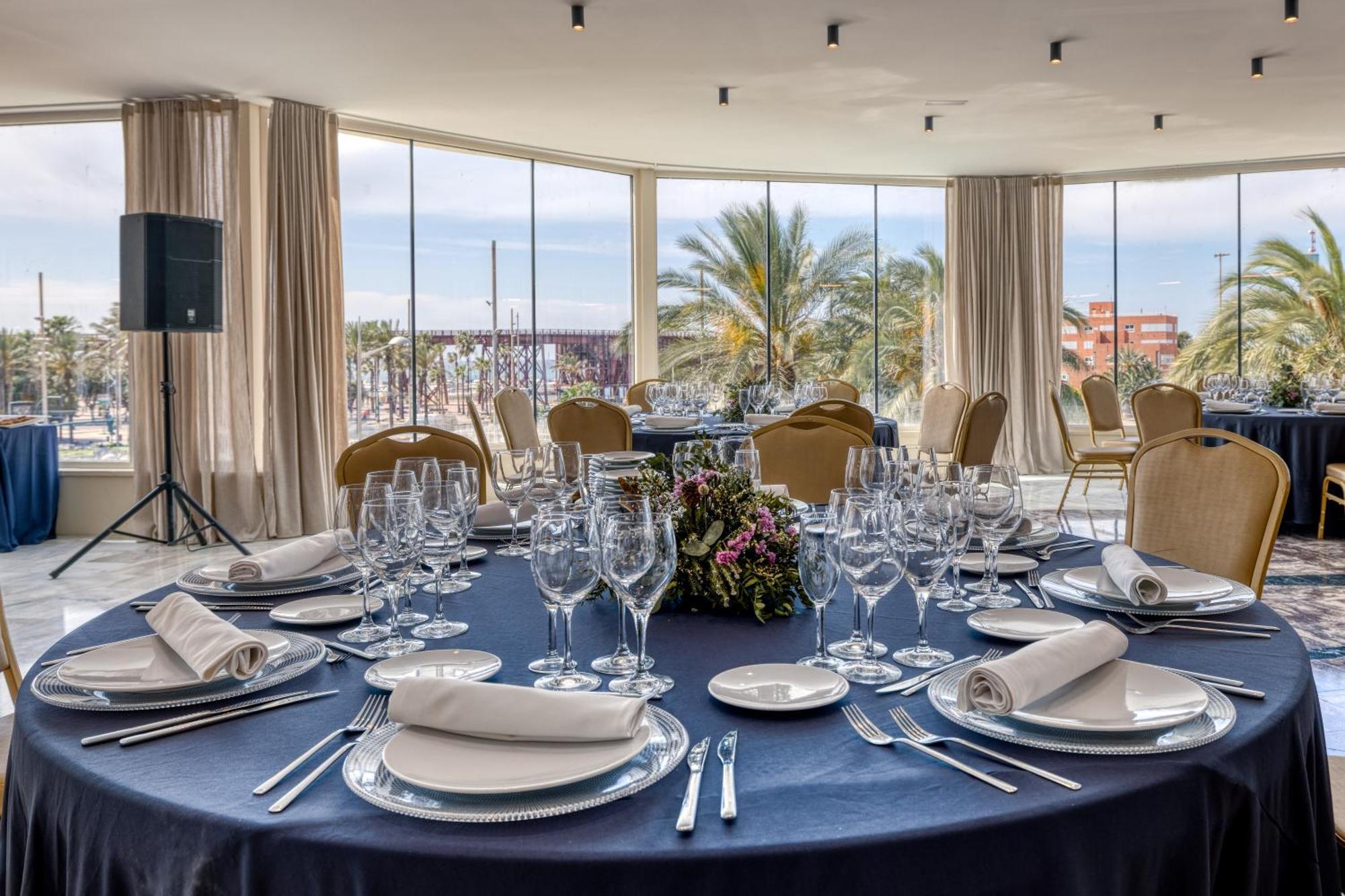 Ohtels Gran Hotel Almería Exterior photo
